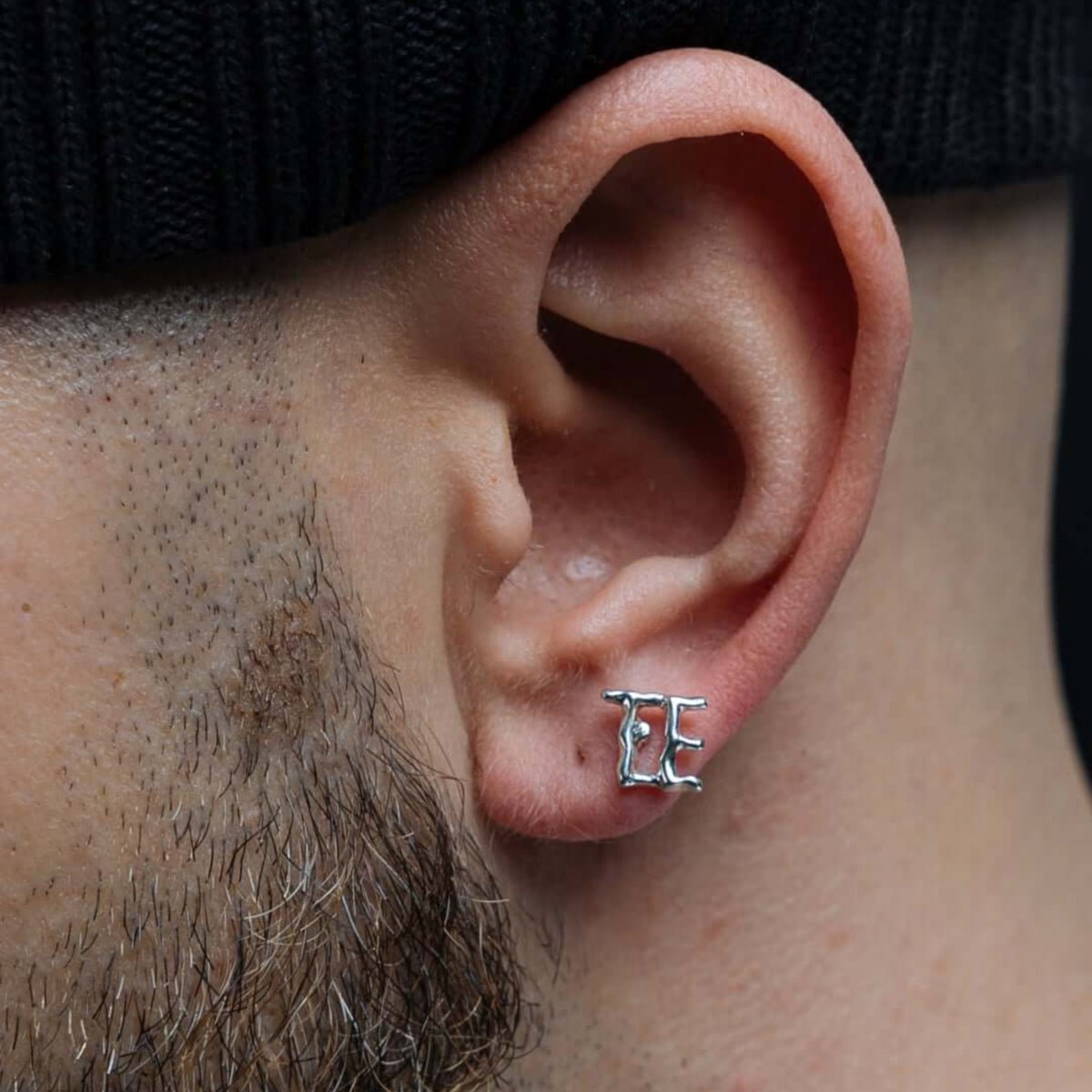 Сережки HATE